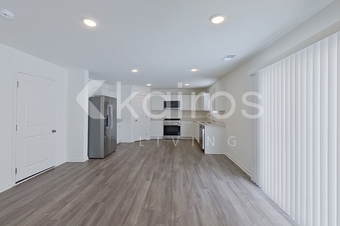 Building Photo - 273 Gaston Cir