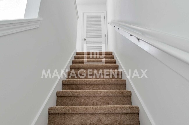 Building Photo - 8348 Asteroid St