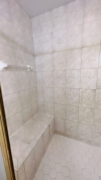 Building Photo - 3013 14th St SW