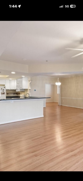 Building Photo - 431 Fortress Way