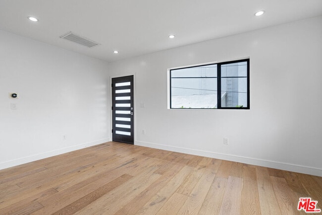 Building Photo - 4080 Van Buren Pl