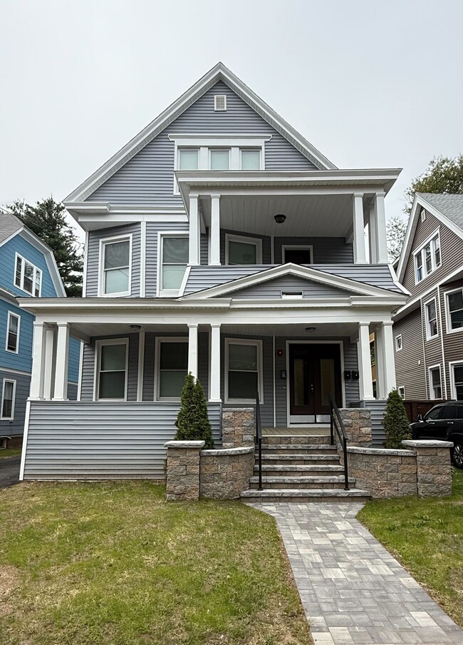 Primary Photo - 130 Hubinger St