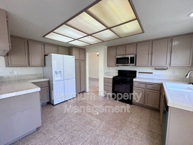 Building Photo - 24453 Jacarte Dr