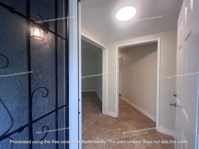 Building Photo - Nice Home For Rent