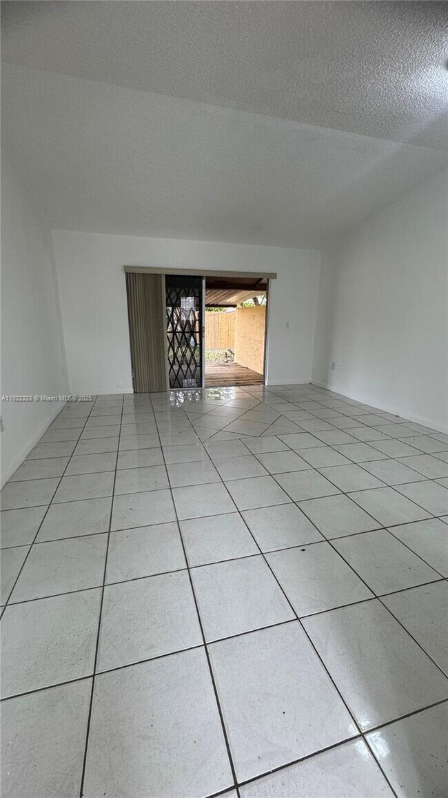 Building Photo - 3039 NW 204th Terrace