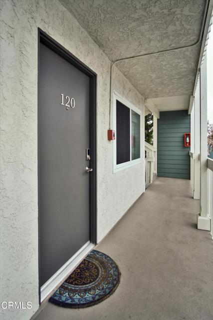 Building Photo - 229 S Ventura Rd