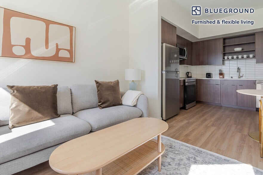 Building Photo - 100 Callan Ave