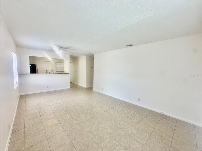 Building Photo - 5638 Struthers Ct