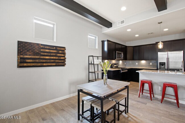 Building Photo - 14345 Jonathan K. Molina Ct