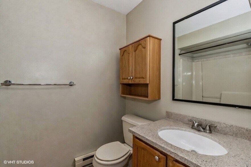 Building Photo - 500 Riverside Ave