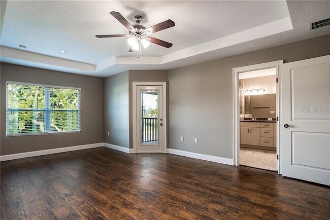 Building Photo - 2130 Lunn Landings Blvd