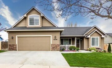 Building Photo - 3 Bed 2 Bath Nampa
