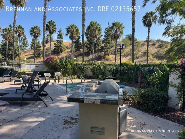 Building Photo - 1165 Latigo Cove