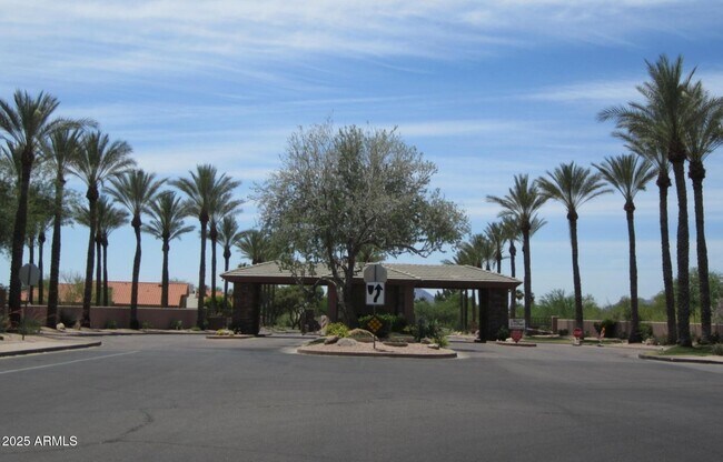 Building Photo - 11645 E Bella Vista Dr