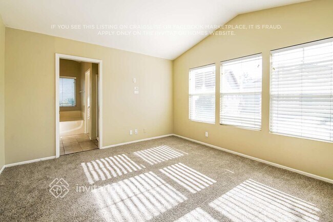 Building Photo - 1232 Date Palm Dr