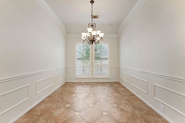 Building Photo - 55 N Crossed Birch Pl