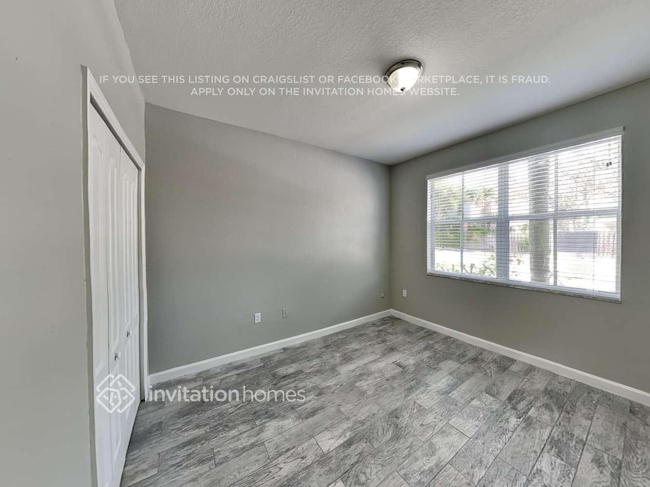 Building Photo - 15380 SW 10th St