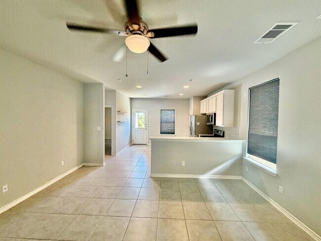 Building Photo - 312 Ancellotta Wy