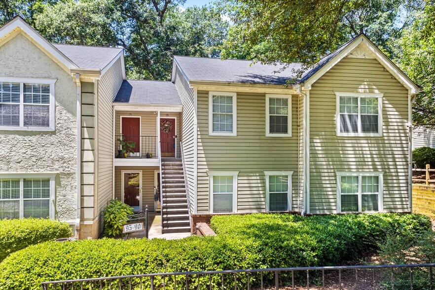 Welcome Home - 98 Hampshire Ct