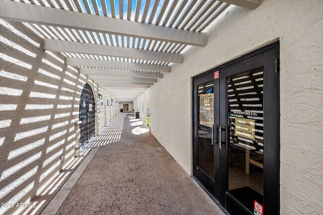 Building Photo - 7940 E Camelback Rd