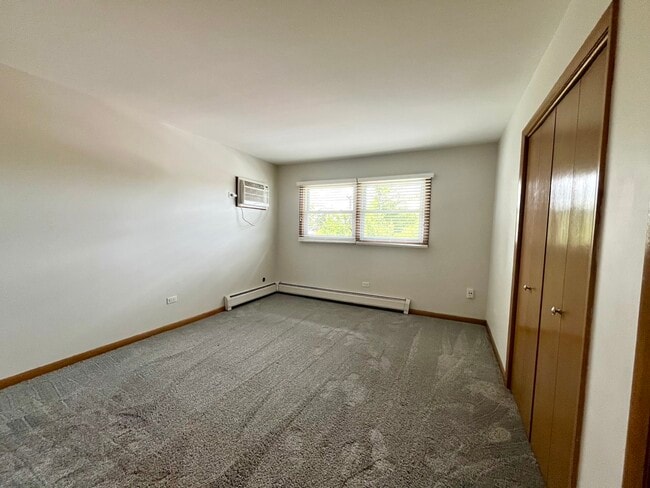 Building Photo - 4506 Sunnyside Ave