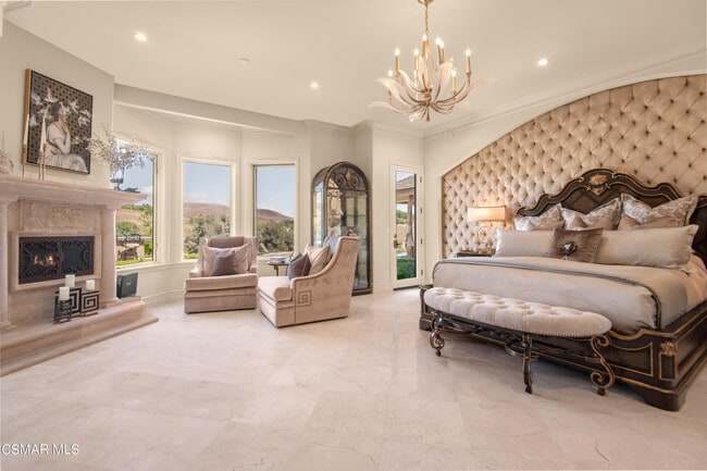 Building Photo - 4358 Cresthaven Dr