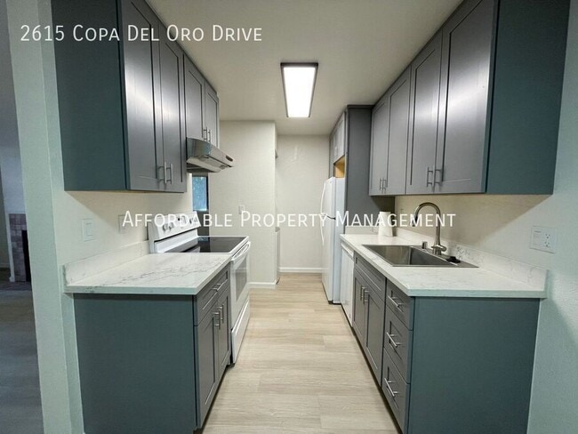 Building Photo - 2615 Copa Del Oro Dr