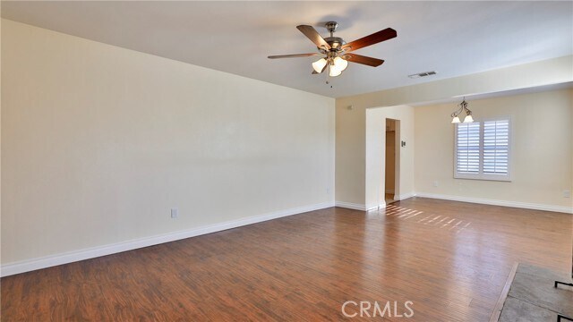 Building Photo - 519 N Buttonwood St