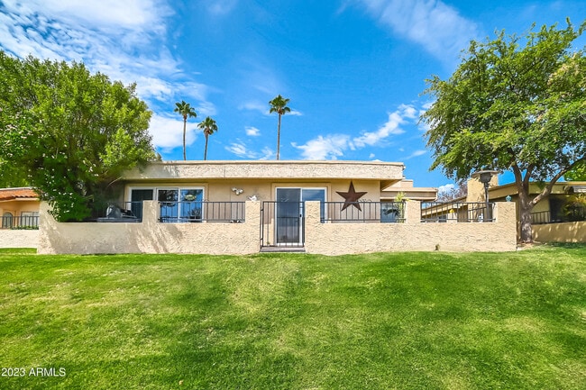 Building Photo - 8161 E Del Cuarzo Dr