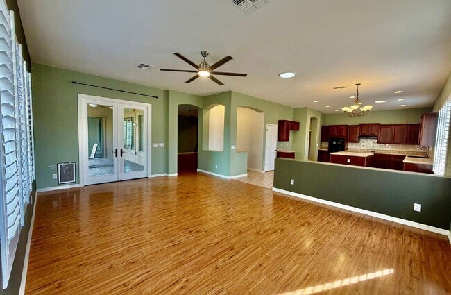 Building Photo - 5916 W Fetlock Trail