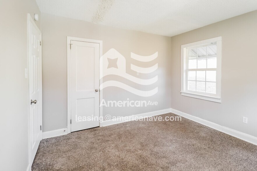 Building Photo - 614 Rutledge Dr