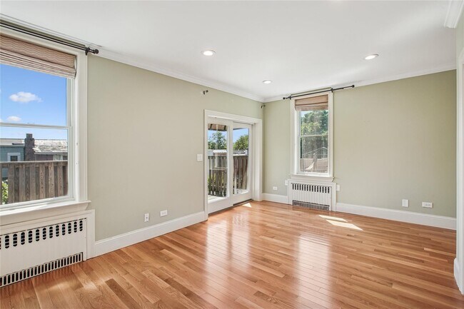 Building Photo - 4242 Digney Ave