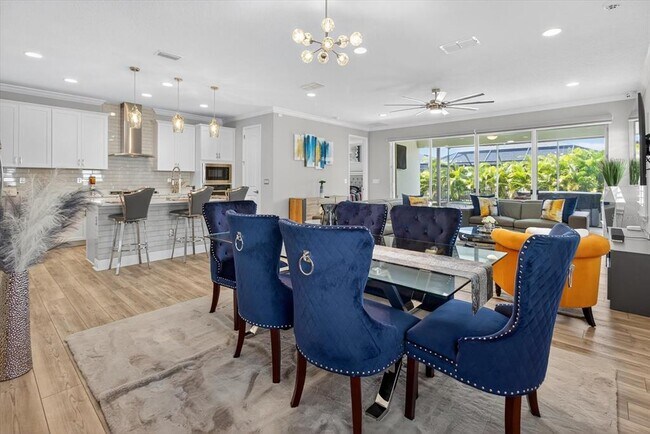 Building Photo - 5612 Del Coronado Dr