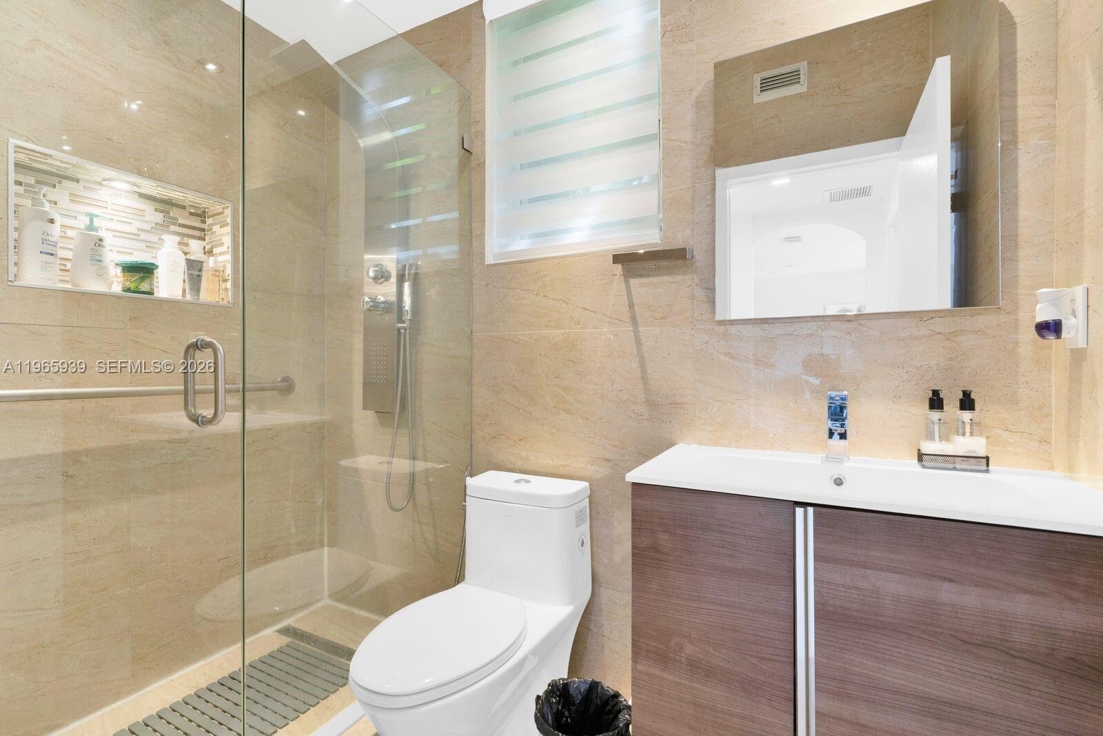 Building Photo - 10824 NW 84th St