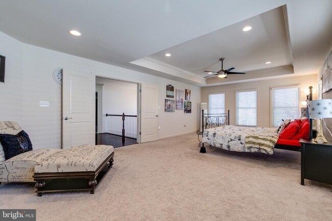 Building Photo - 23582 Prosperity Ridge Pl