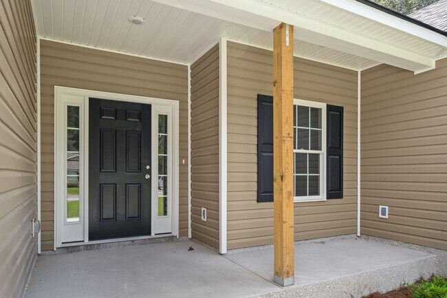 Building Photo - 295 Deer Rd