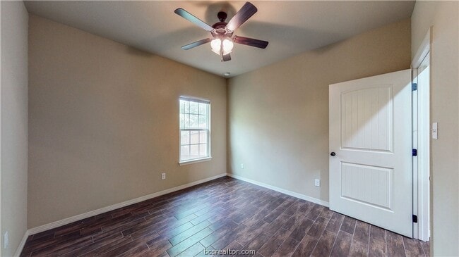 Building Photo - 111 Southland St