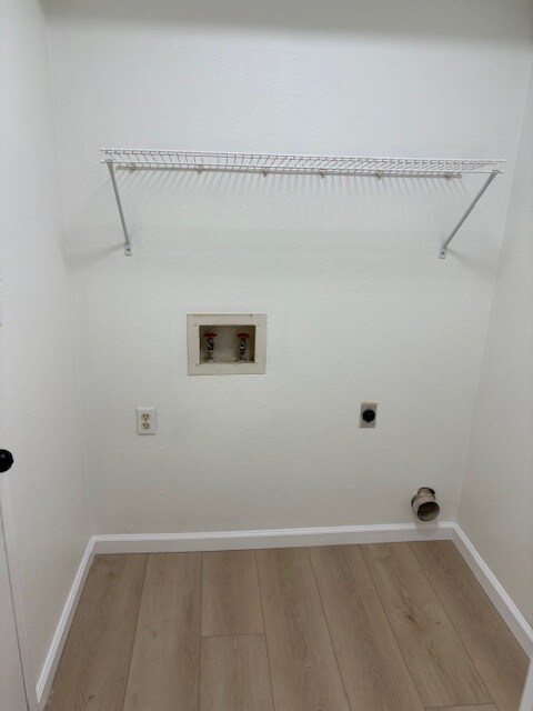 Building Photo - 12800 Copper Cliff Ave