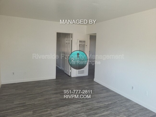 Building Photo - 6290 Jones