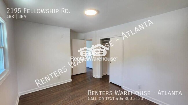 Building Photo - Experience the Perfect Blend of Comfort, S...