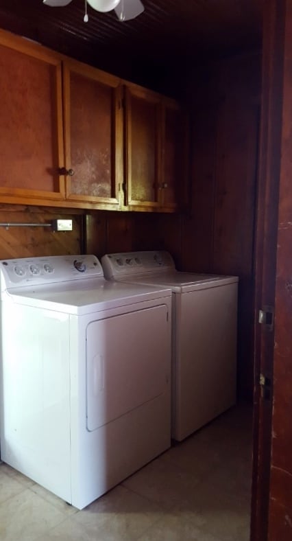 Building Photo - 2030 W Admiral Ave