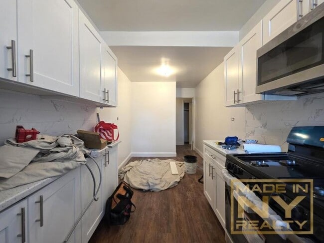 Building Photo - 1 bedroom in JAMAICA NY 11435