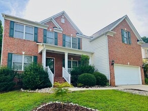 Building Photo - 5 BD, 4 BA Beautiful Wakefield Home