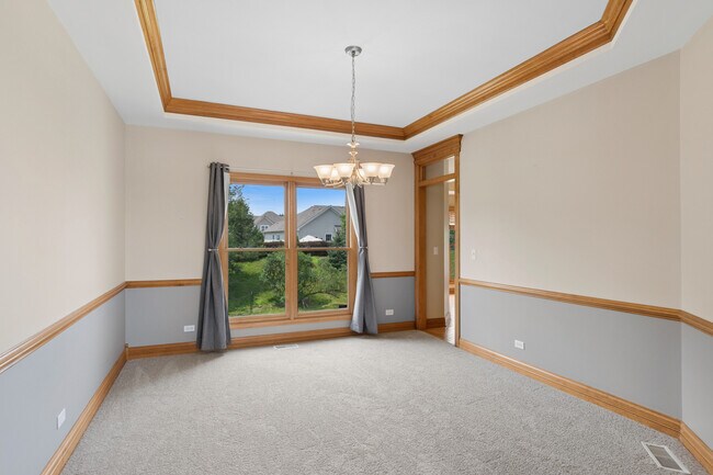 Building Photo - 2680 Ginger Woods Dr