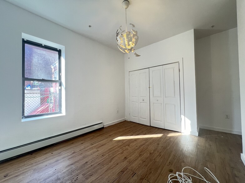Building Photo - 52 Bergen Ave