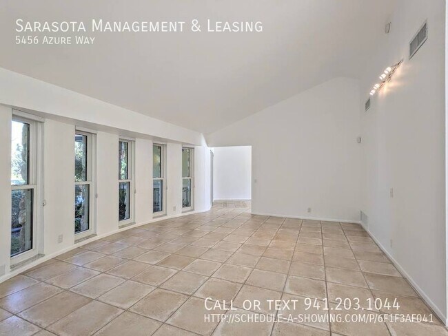 Building Photo - 5456 Azure Way
