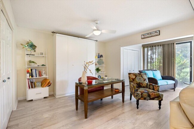 Building Photo - 864 Bird Bay Way