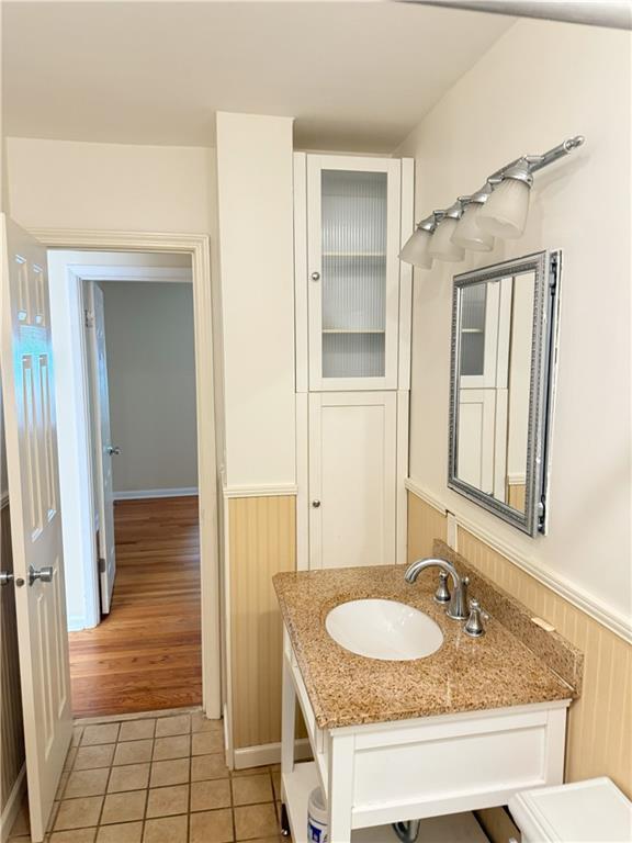 Building Photo - 1009 Verdi Way