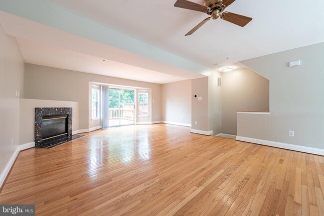 Building Photo - 6209 Deep River Canyon