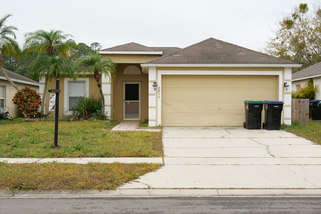 Primary Photo - East Orlando Pool Home